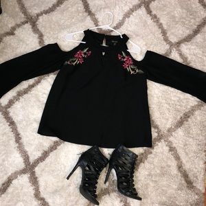 Thalia Sodi cold shoulder blouse